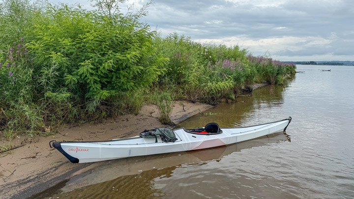 Oru Coast XT Kayak on the Mississippi Oru Coast XT Kayak on the Mississippi