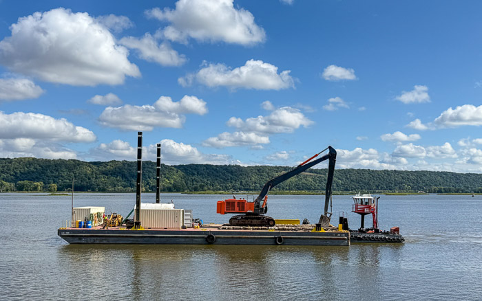 Army Corps Contracted Dredge
