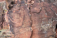 Crane Petroglyphs 37